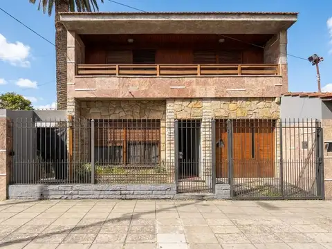 Manuel Raposo 6400