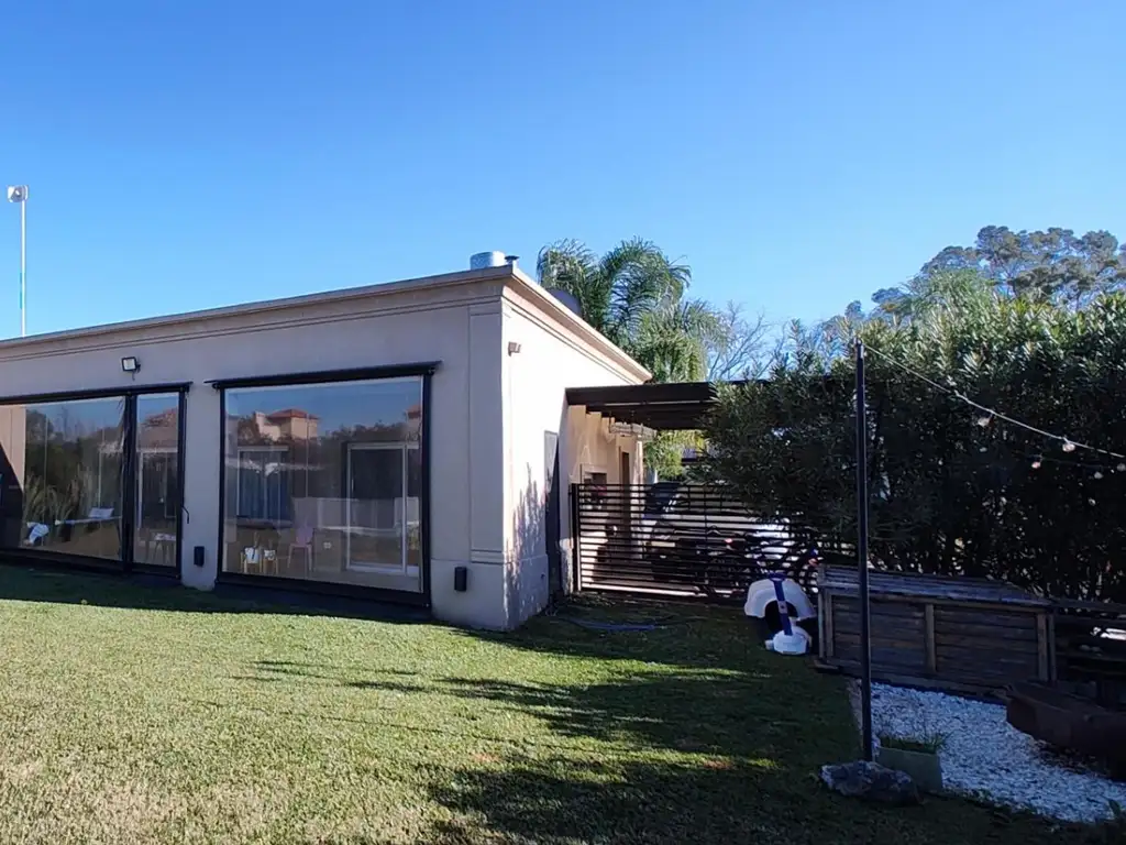 Casa en Venta - 3 dormitorios -