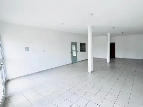 Local en Alquiler en Las Delicias, $ 700.000