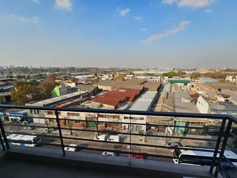 Hipolito Yrigoyen 1300, Piso 7°