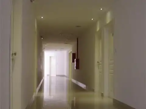 Oficina en Alquiler al Este