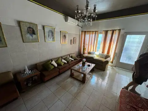 VENTA LOCAL CON VIVIENDA SAN MARTIN CENTRO