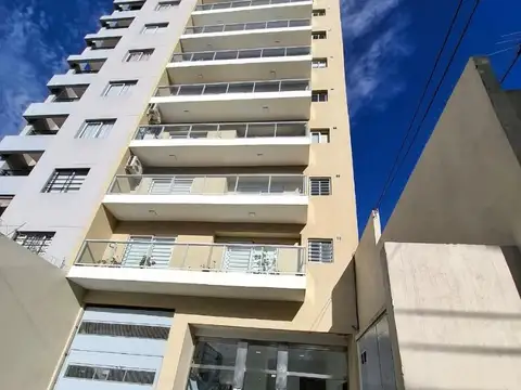 DEPARTAMENTO 2  AMB  CON BALCON
