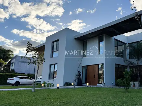Casa  en Venta en Campo Grande, Pilar, G.B.A. Zona Norte