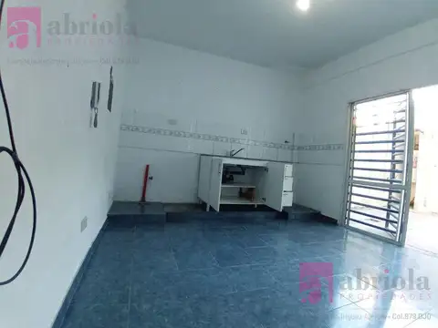 Departamento en Alquiler en Quilmes, $ 370.000