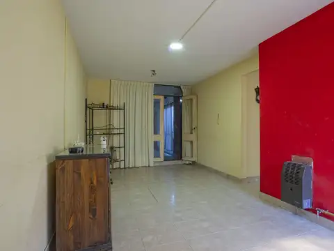 VENTA DEPARTAMENTO 2 DORMITORIOS,2 COCHERAS, PATIO