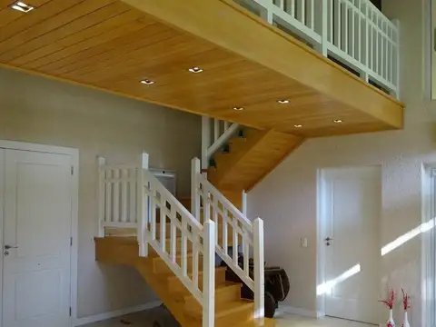 Casa 5 ambientes con 6 baños