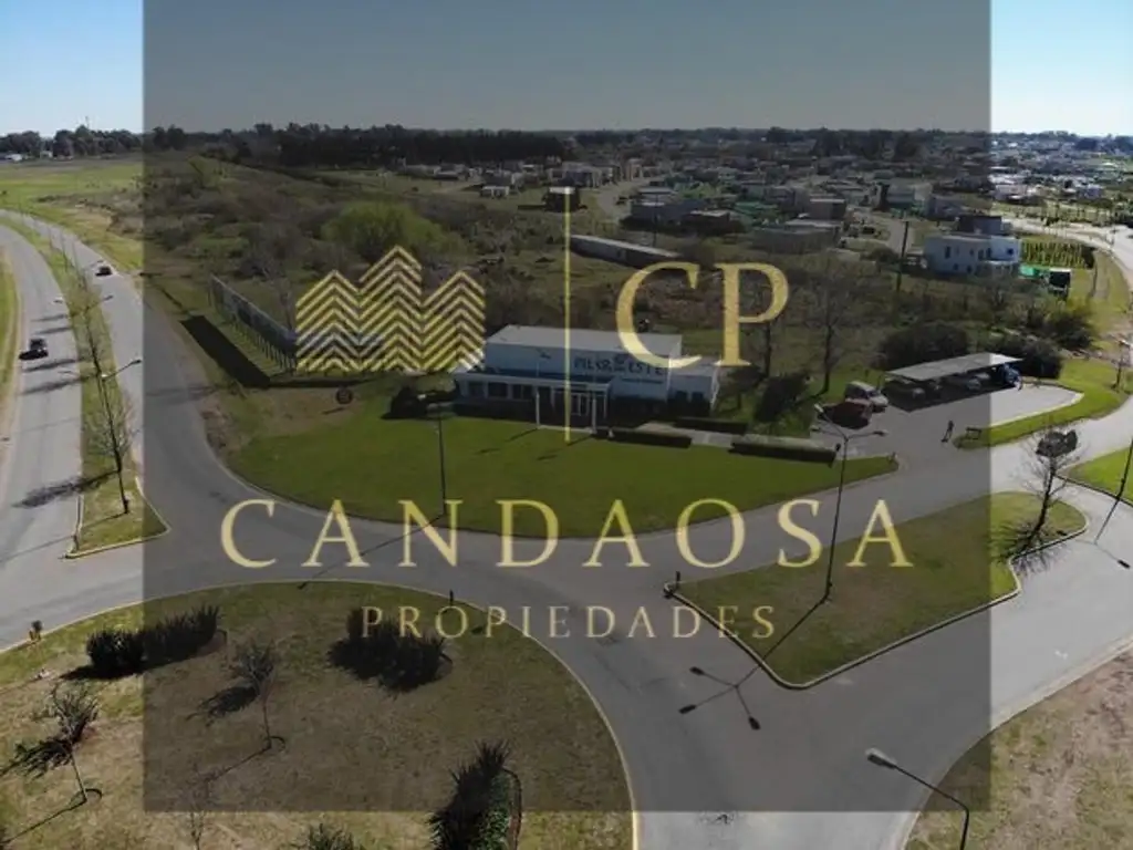 Lote A Fondo Verde En Venta En Barrio Santa Elisa