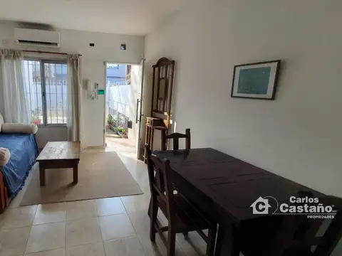 Exc. Duplex 2 Amb. con Cochera, Patio y Terraza, Impecable