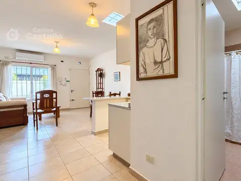 Casa 2 ambientes con 1 baño