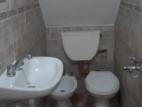 Departamento en Alquiler en Florencio Varela, $ 350.000