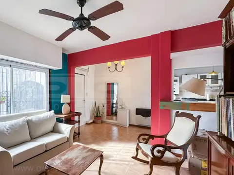 Casa en Venta en Olivos Maipú/Uzal, USD 130.000