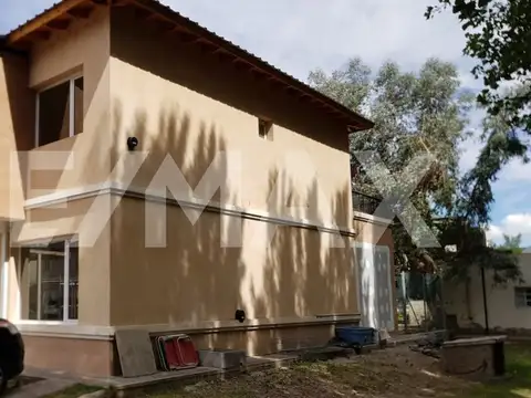 ALQUILER DUPLEX 2 DORMITORIOS BARRIO  EL MAITEN