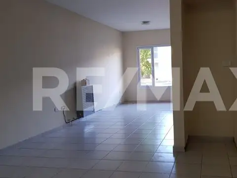 ALQUILER DUPLEX 2 DORMITORIOS BARRIO  EL MAITEN