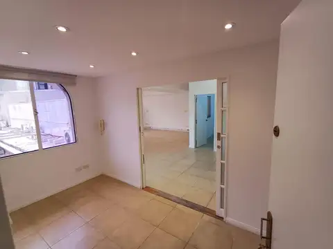 Oficina en Alquiler en San Isidro Centro, $ 1.100.000