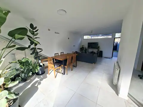 Depto Tipo Casa 4 ambientes con 1 baño