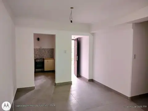 Depto Tipo Casa en Venta 40 años