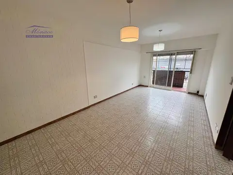 Avenida Combatientes De Malvinas 3100, Piso 1°