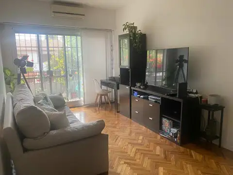 Depto Tipo Casa en Venta en Agronomia, USD 149.900
