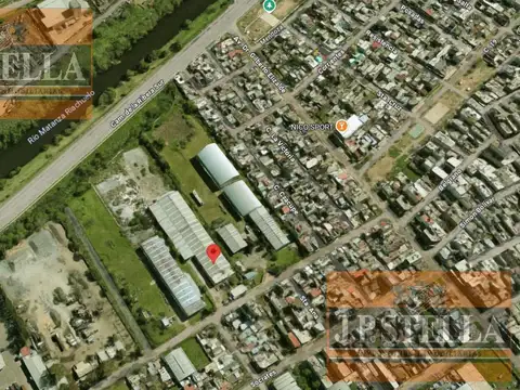 Galpon en Venta 40  mts Frente