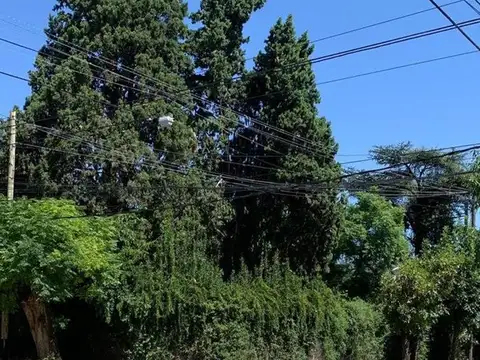 LOTE EN BARRIO SANTA PAULA- GRAN UBICACIÓN