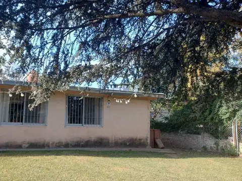 Casa en venta - 2 Dormitorios 1 Baño - Córdoba