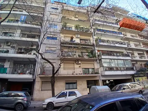 Departamento 3 Amb en venta en Belgrano con renta