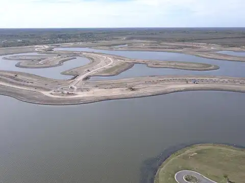 Puertos Del Lago Premium - Amarras