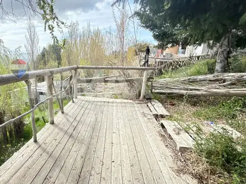 VENTA 2 CASAS EN BELLA VISTA SUR -TERRENO 1500 M2.