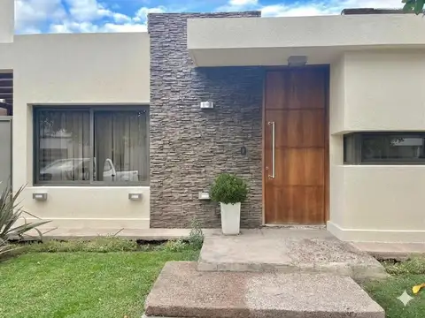Casa en Alquiler de 2 dormitorios