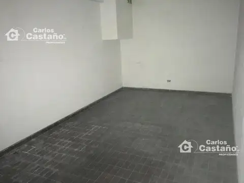 Local en Venta en Acassuso Vías / Santa Fe, USD 159.000