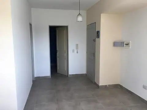 DEPARTAMENTO 2 AMBIENTES VENTA CASEROS CON COCHERA