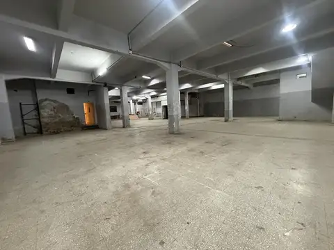 Galpon en Venta en Parque Patricios, USD 1.300.000