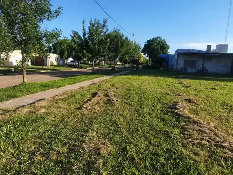 Terreno en Venta 40  mts Fondo