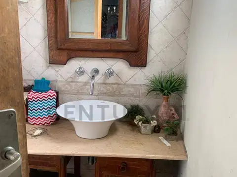 Casa 6 habitaciones con pileta y jardin