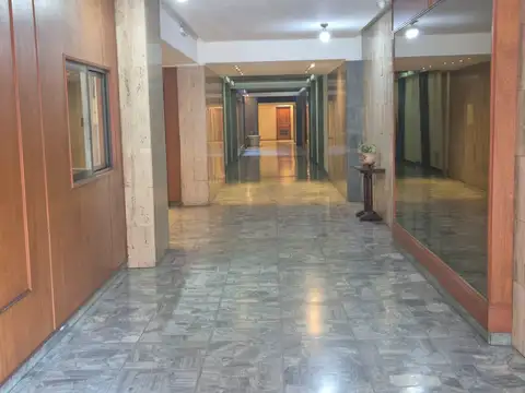 Departamento en Venta en Parque Rivadavia, USD 161.000