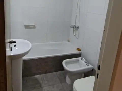 Departamento 3 ambientes con 1 baño