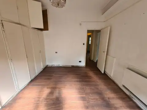 Depto Tipo Casa en Alquiler 50 años