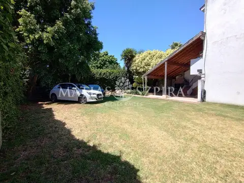 Depto Tipo Casa en Venta en El Palomar, USD 220.000