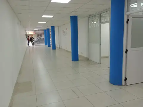 Local en Venta en Flores, USD 530.000