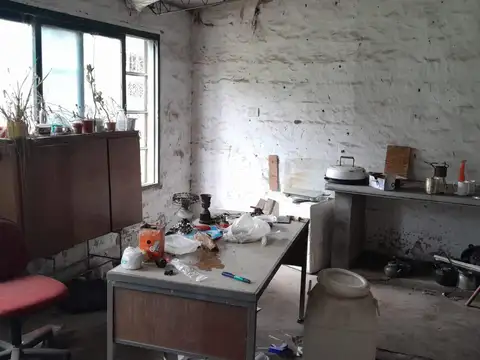 Galpon en Venta 50  mts Fondo