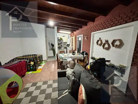 Dos casas de dos dormitorios dentro del mismo terreno