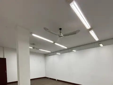 Local en Alquiler 50 años