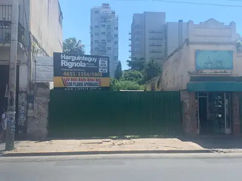 Hipolito Yrigoyen 2200