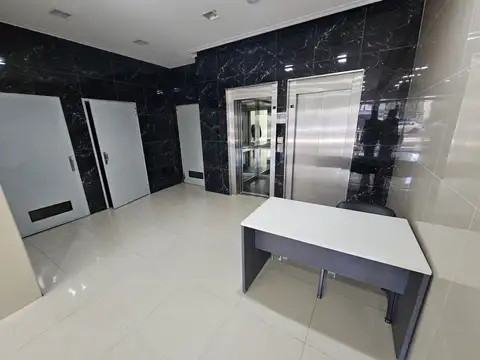 Padilla 700, Piso 1