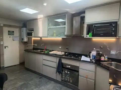 Departamento 4 ambientes con 2 baños