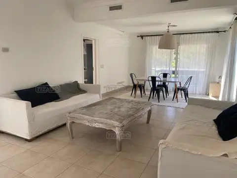 Casa en Venta al Noreste