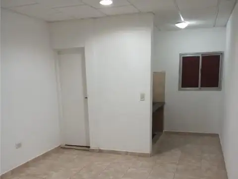 LARRETA 700, Piso P.B.