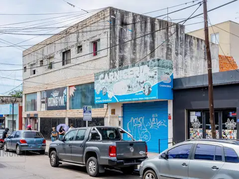 Venta en block Local + 12 departamentos