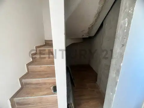 Venta de Departamento Triplex 3 Dormitorios + Terraza Privada en Construcción - La Plata